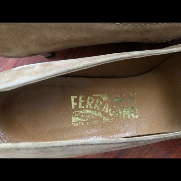 Salvatore Ferragamo Square Pumps Heels - Picture 10 of 16